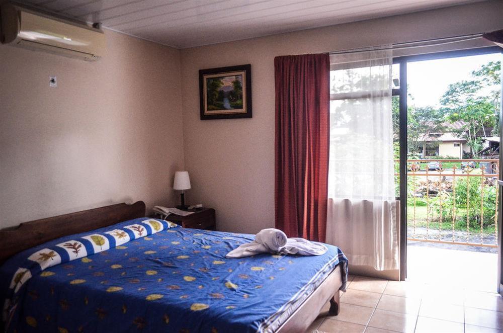 Hotel La Choza Inn La Fortuna Luaran gambar